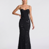 Casmae | Embroidered Strap Fitted Maxi Dress