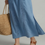 Brira | Simple Form Midi Dress