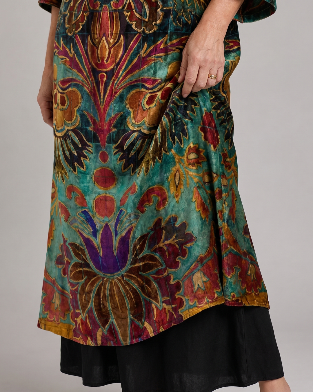 Belrose | Ornate Bohemian Print Loose Fit Midi Dress
