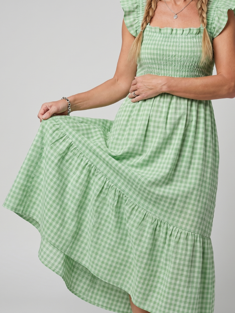 Sabdra | Sleeveless Square Neck Gingham Pattern Midi Dress