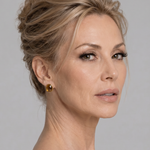 Noemi Earrings - Gold