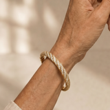Vidarina | Twisted Crystal Inlay Slim Bangle
