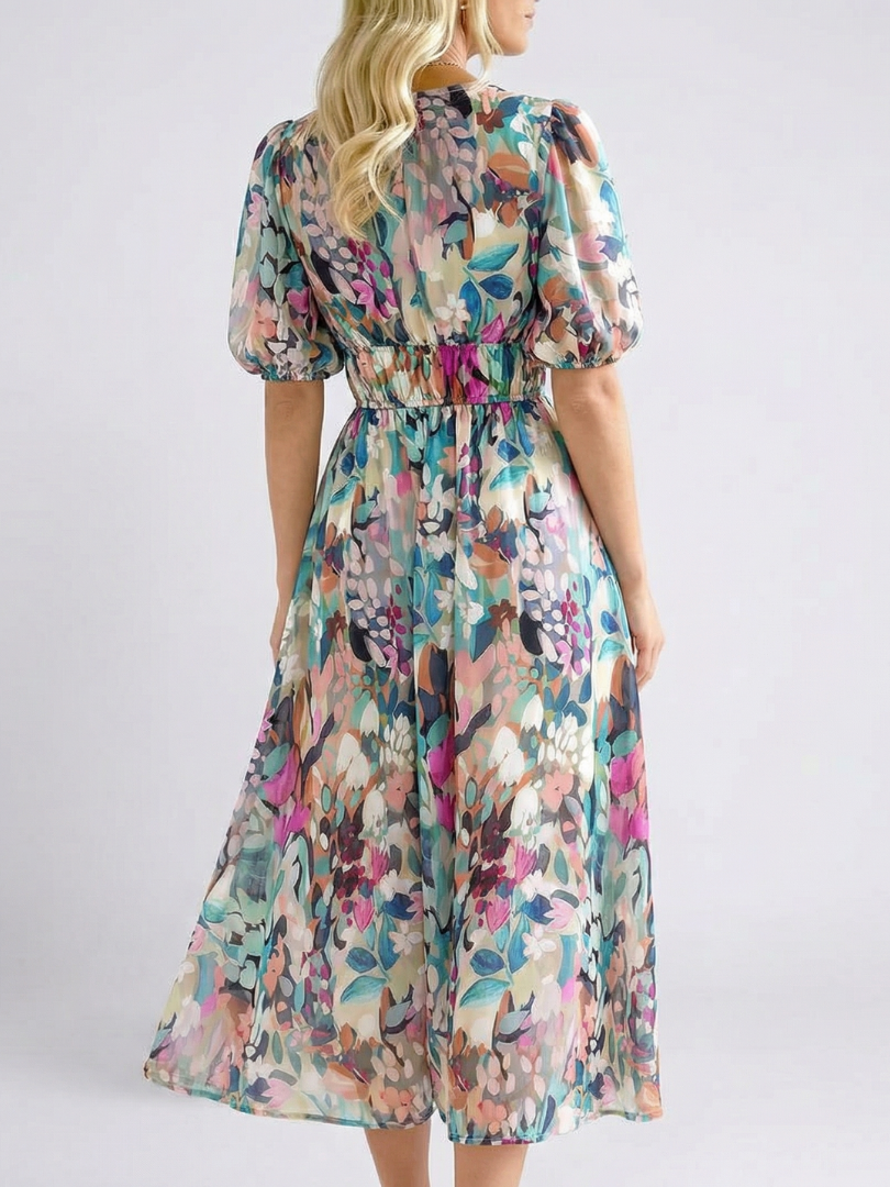 Wrennawen | V Neck Short Sleeve Gathered Waist Midi Dress