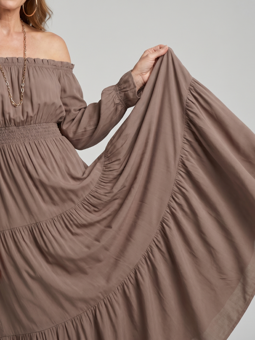 Sennarin | Off Shoulder Side Slit Midi Dress