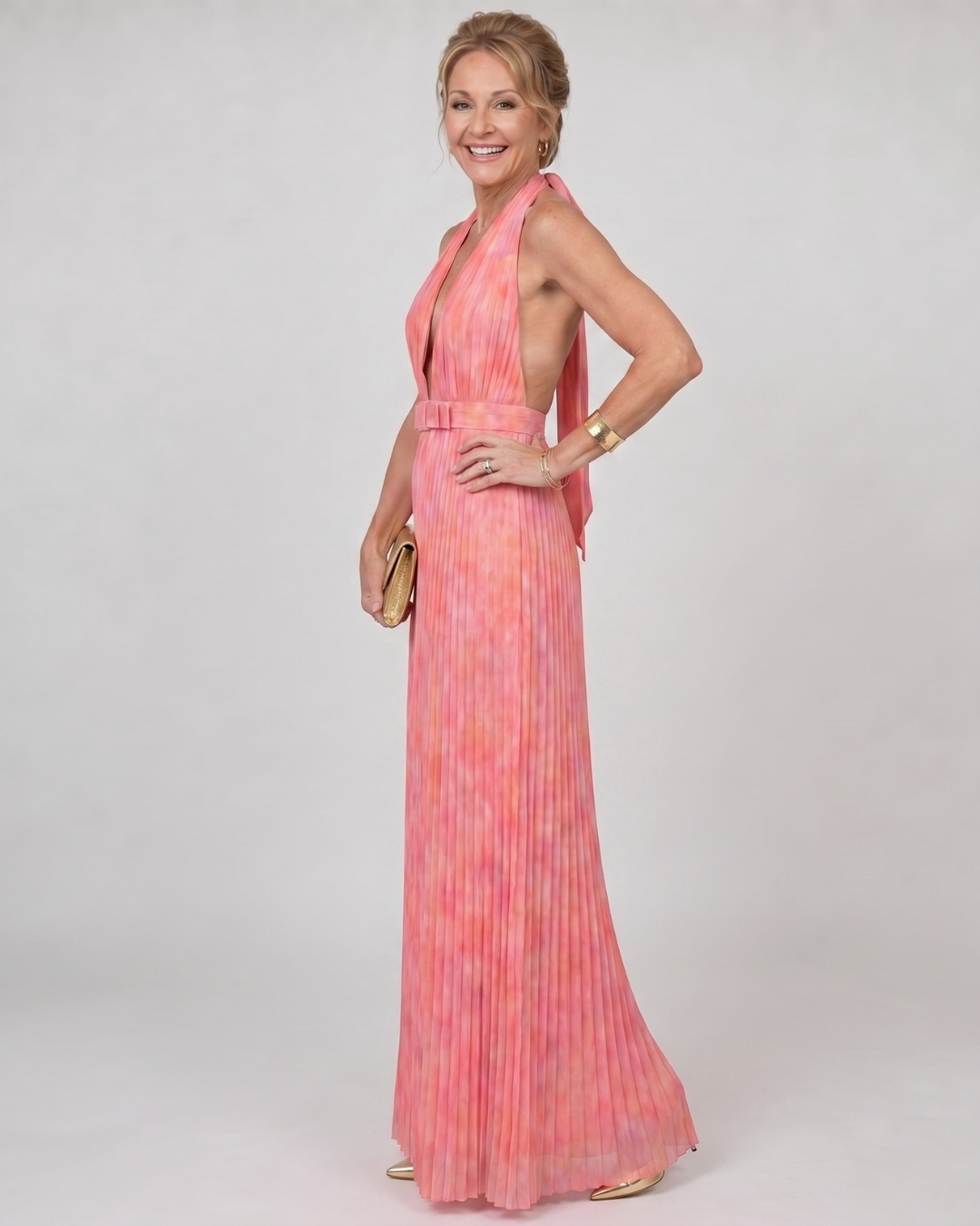 Sennavia | Pleated Halter Neck Sleeveless Maxi Dress