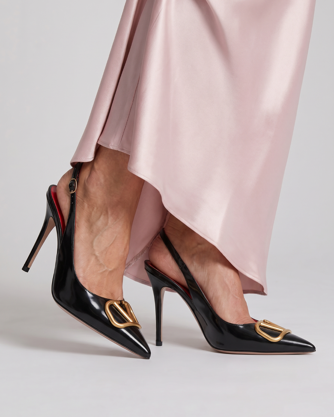 Safflette | Pointed Toe Slingback Stiletto Pumps