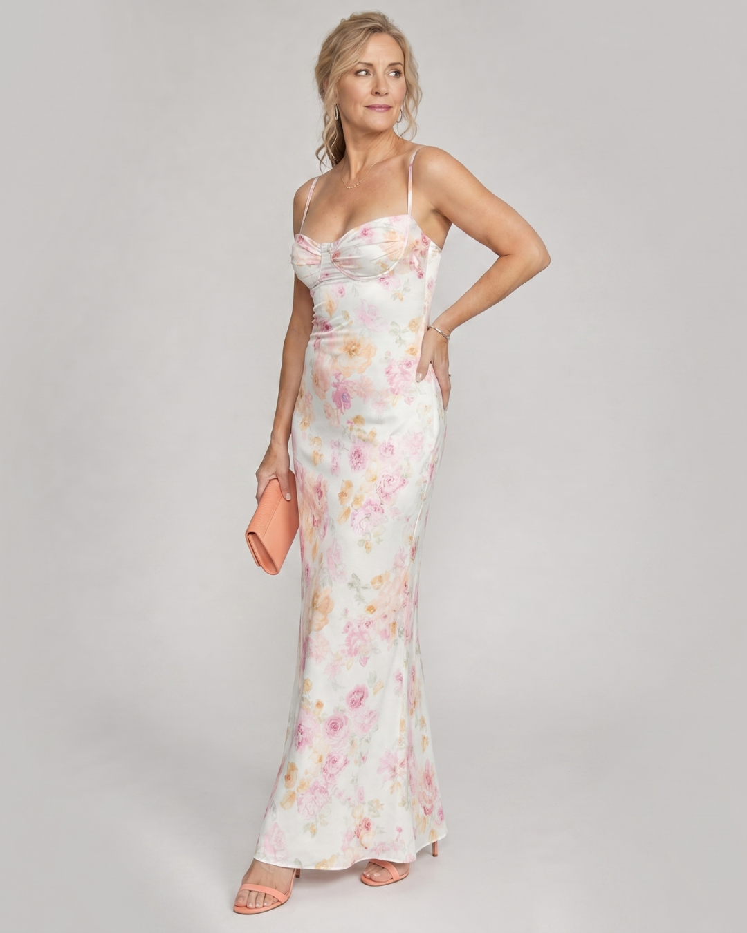 Saffbeth | Soft Floral Strappy Bodycon Maxi Dress
