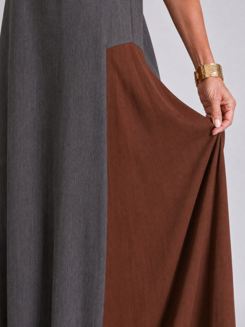 Lorney | Color Block Sleeveless Midi Dress