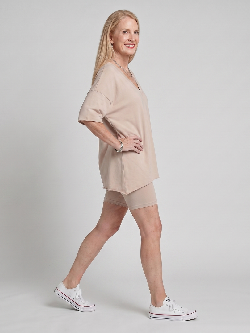 Saffthea | V Neck Top And Shorts Relaxed Fit Set