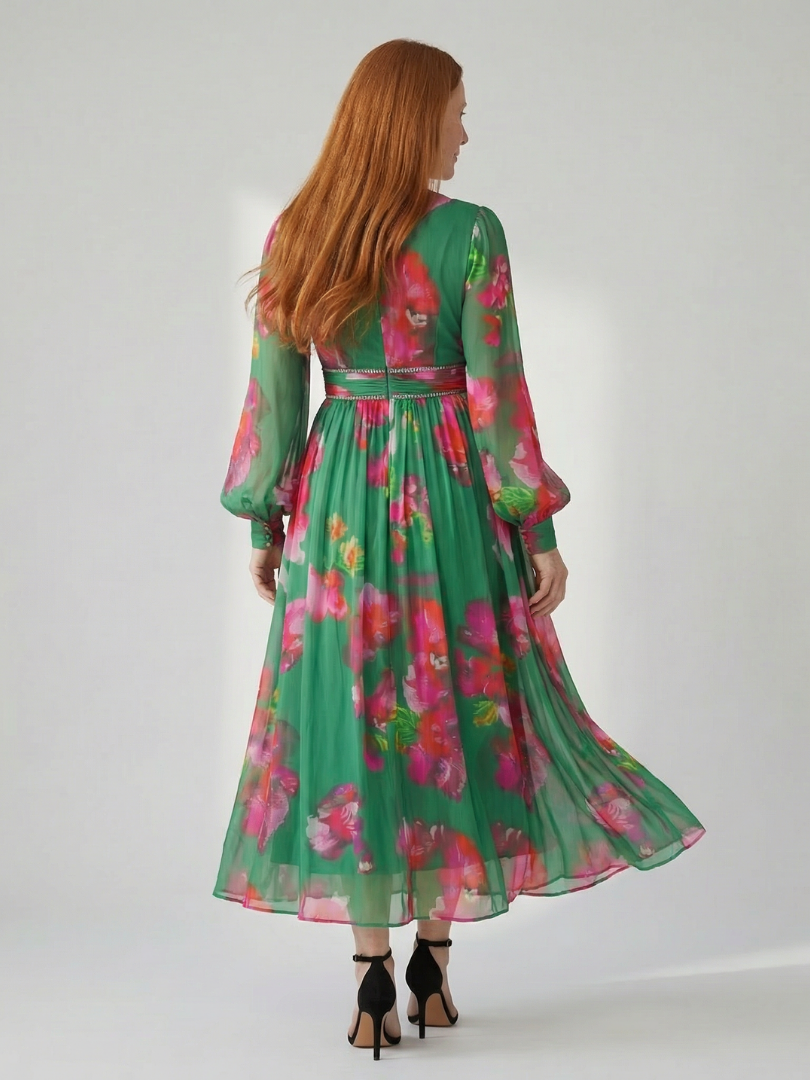 Magdassa | Soft Floral Midi Dress
