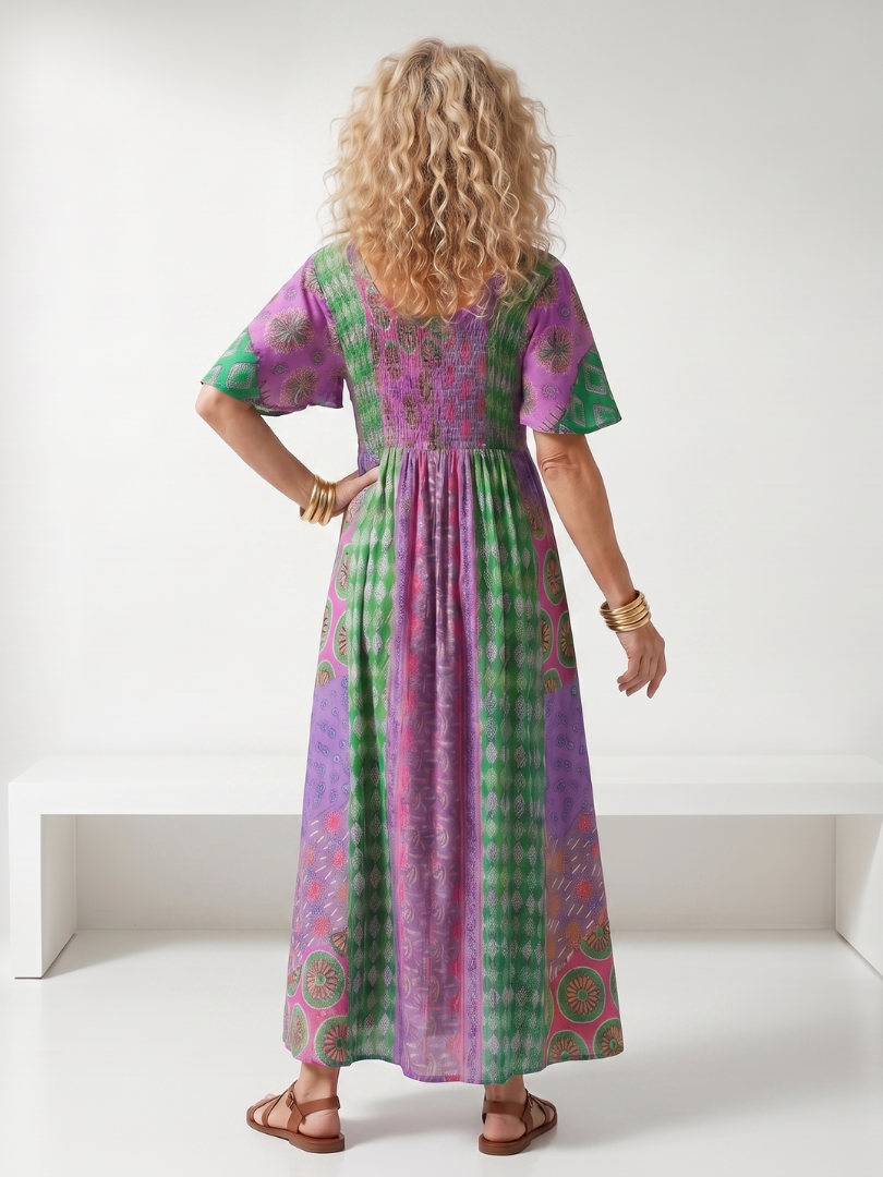 Gretandra | Mixed Print Short Sleeve Midi Dress