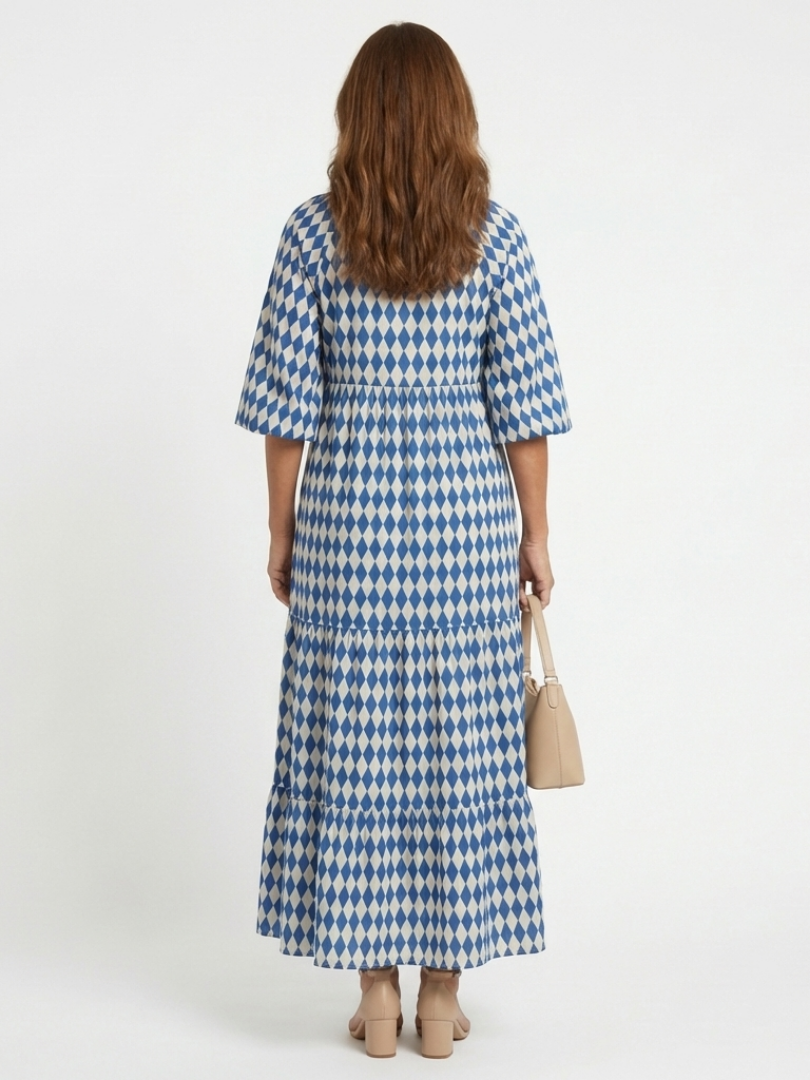 Deldra | Diamond Print Tiered Midi Dress