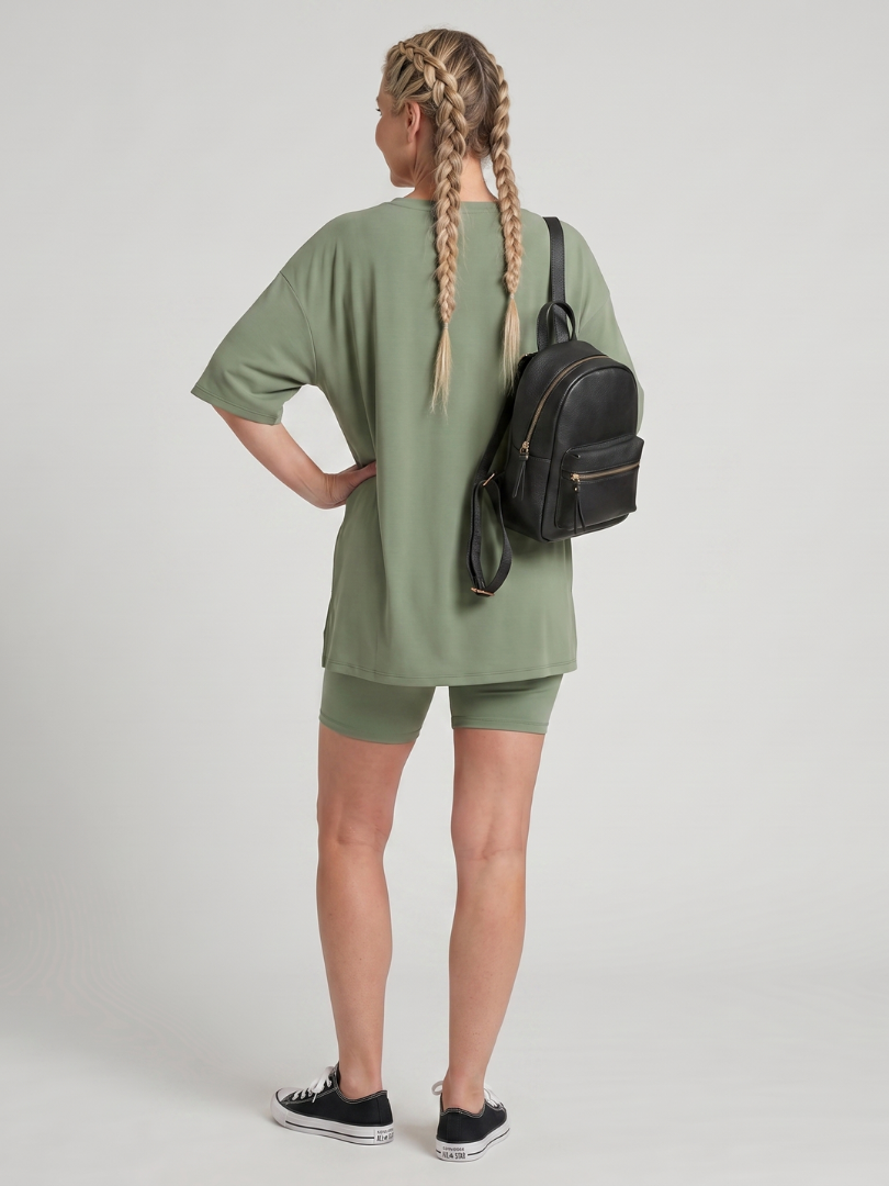 Clasia | Short Sleeve Crew Neck Top And Biker Shorts Set