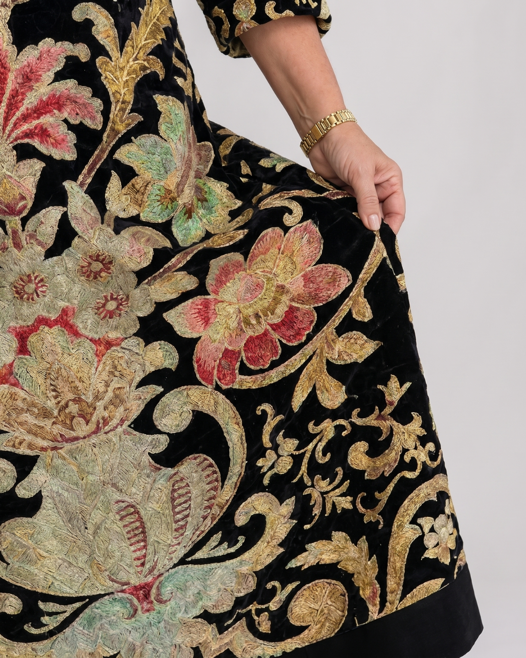 Beletta | Vivid Vintage Pattern Pocket Detail Midi Dress