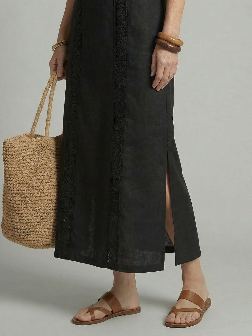 Brira | Simple Form Midi Dress