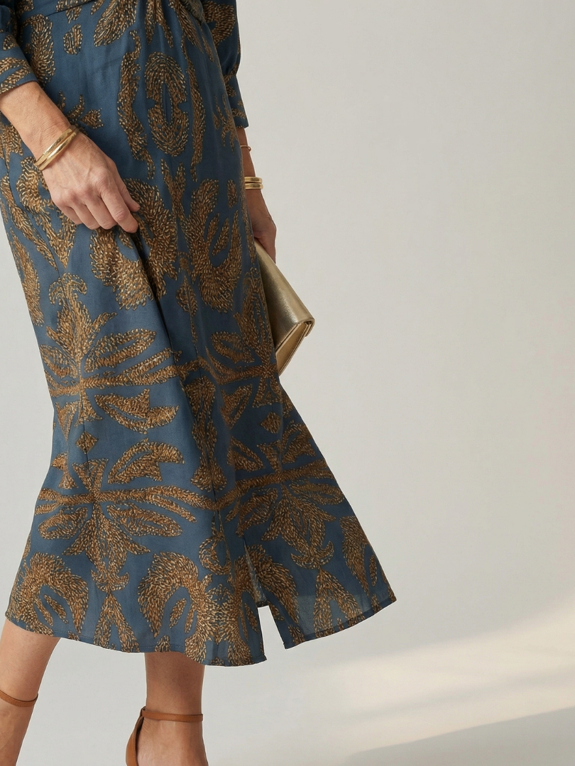 Linnsette | Natural Wrap Midi Dress