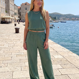 Nevine | Sleeveless Crew Neck Elastic Waist Leg Pants Set