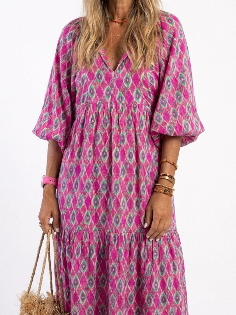 Tamsinrose | Three Quarter Sleeve V Neck Patterned Midi Dress