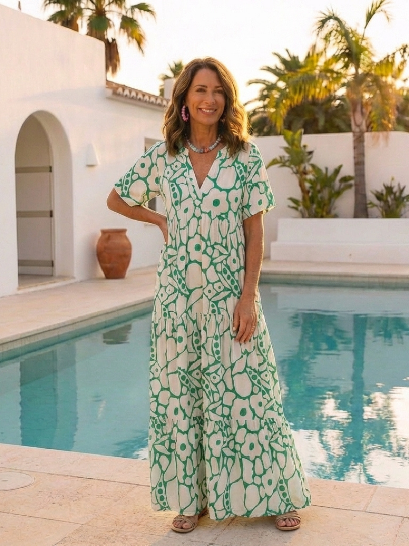 Dellyn | Short Sleeve V Neck Floral Midi Dress