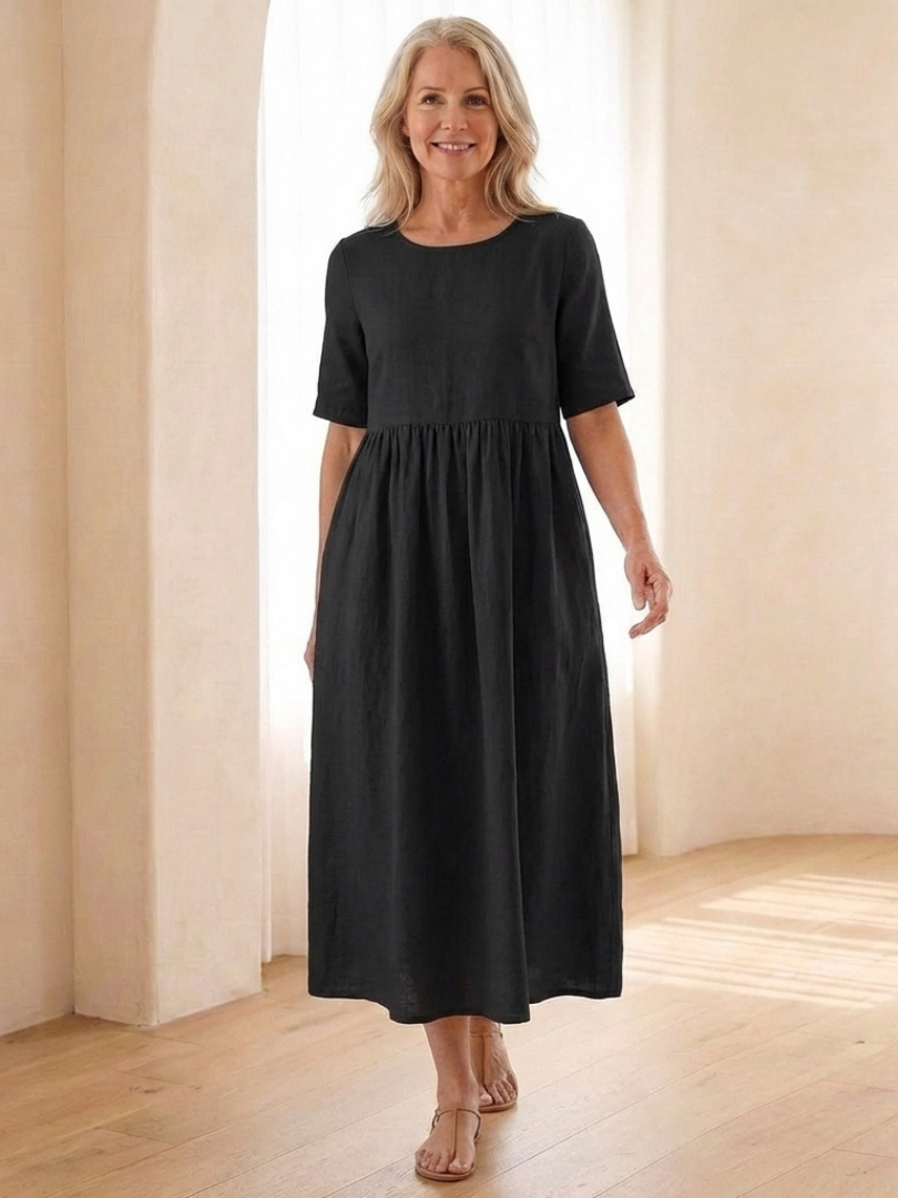Belrin | Round Neck Short Sleeve Gathered Midi Dress