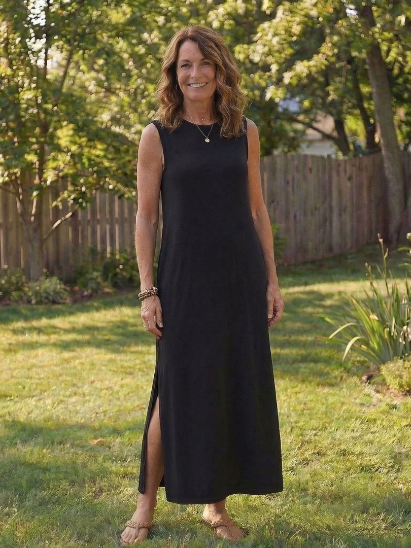 Saffvia | Sleeveless Pocket Side Slit Midi Dress