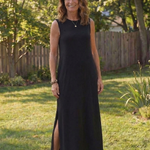 Saffvia | Sleeveless Pocket Side Slit Midi Dress