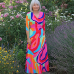 Casetta | Three Quarter Sleeve V Neck Abstract Maxi Dress