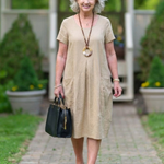 Selna | Short Sleeve Pleated Knee Length Dress
