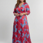 Delra | Three Quarter Sleeve V Neck Floral Maxi Dress